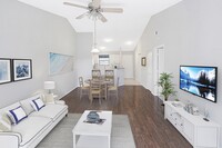 Lilac Village Boca Raton Apartments in Boca Raton, FL - Building Photo - Building Photo