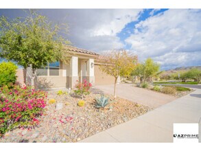 16512 W Desert Ln in Goodyear, AZ - Building Photo - Building Photo