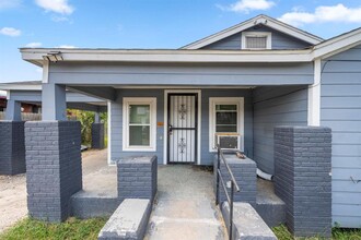 3846 Lydia St in Houston, TX - Foto de edificio - Building Photo