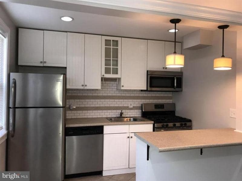 1106 Gleneagle Rd in Baltimore, MD - Building Photo