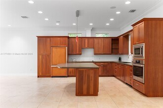 480 NE 51st St in Miami, FL - Building Photo - Building Photo