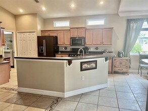 6614 64th Terrace E in Bradenton, FL - Building Photo - Building Photo