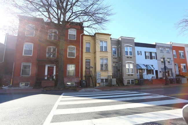 200 Florida Ave NW