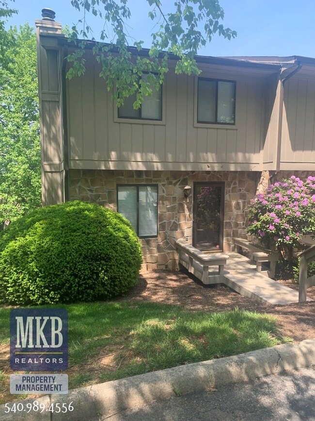 property at 3377 Kelly Ln