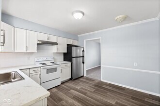 3710 Madison Ave in Indianapolis, IN - Building Photo - Building Photo