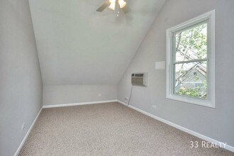 2711 N Magnolia Ave in Chicago, IL - Building Photo - Building Photo