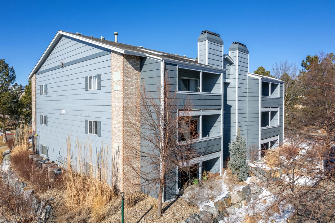 4682 White Rock Cir in Boulder, CO - Foto de edificio