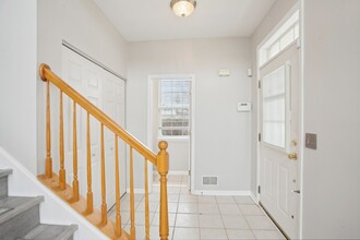2358 Sunrise Cir in Aurora, IL - Building Photo - Building Photo