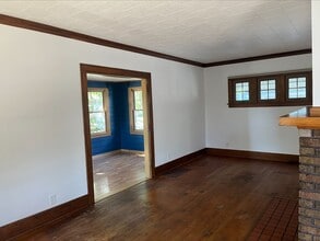 1325 27th St in Moline, IL - Building Photo - Building Photo