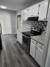 8740 Roswell Rd in Sandy Springs, GA - Building Photo - Building Photo