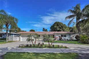 948 NE 26th Ave in Pompano Beach, FL - Building Photo
