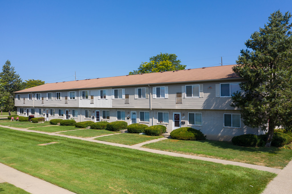 Canton Garden Apartments in Canton, MI
