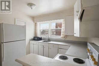 1171 Merivale Rd in Ottawa, ON - Building Photo - Building Photo