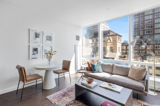 432 Stuart St, Unit 1502 in Boston, MA - Building Photo - Building Photo