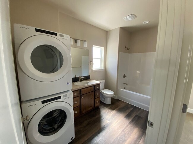 property at 1444 NW Canyon Dr