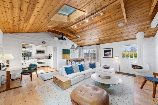 property at 7038 Dume Dr