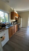 123 Winthrop St, Unit Apt. 2 in Medford, MA - Building Photo
