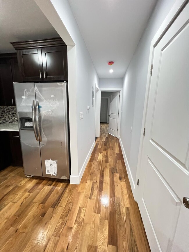 164- 15 104th Rd in Queens, NY - Building Photo - Building Photo