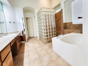 2742 Hidden Knoll Tr in Frisco, TX - Building Photo - Building Photo