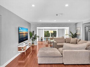 1786 NE 21st St in Fort Lauderdale, FL - Building Photo - Building Photo