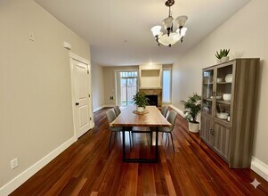 568 2nd St in Lake Oswego, OR - Building Photo - Building Photo