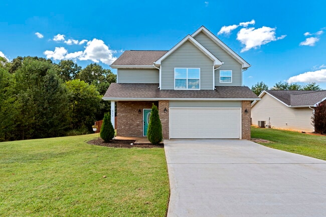 property at 317 Wynberry Ct