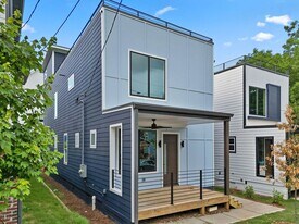569 Middle St SW, Unit Entire Home in Atlanta, GA - Building Photo
