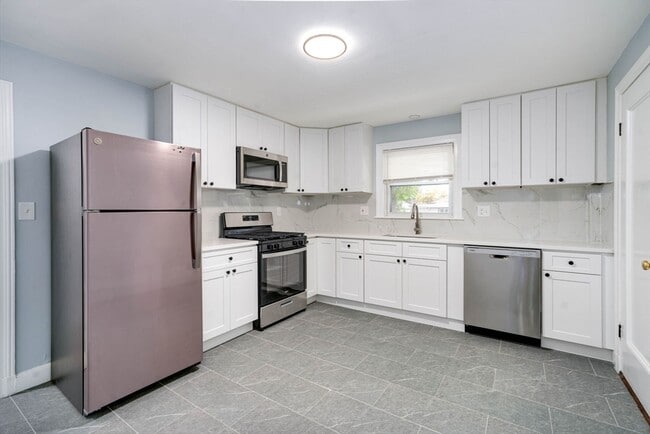 7 Langley Cir