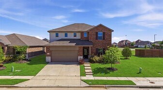 3253 Cumby Dr in Royse City, TX - Building Photo