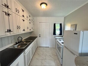 418 Lake Ave in Spring Lake, NC - Building Photo - Building Photo