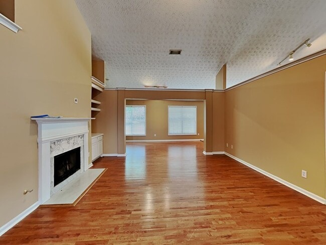 3175 Kings Bay Cir in Decatur, GA - Building Photo - Building Photo