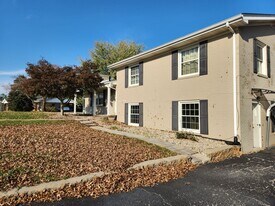 104 Linwood Dr in Glasgow, KY - Building Photo