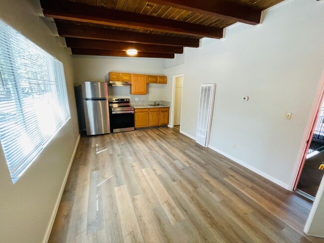 3716 Pioneer Trail in South Lake Tahoe, CA - Building Photo - Building Photo