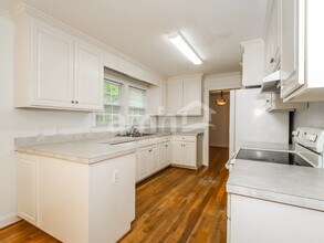 332 Mendenhall Dr in Wilmington, NC - Building Photo - Building Photo