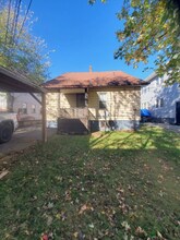 11806 Farringdon Ave in Cleveland, OH - Building Photo - Building Photo