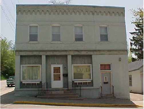 1-5 Bridge St in Mayville, WI - Building Photo