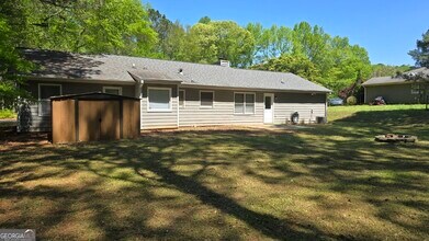 205 Laurel Way in Covington, GA - Building Photo - Building Photo