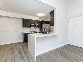 2103 Renaissance Blvd in Miramar, FL - Building Photo - Building Photo