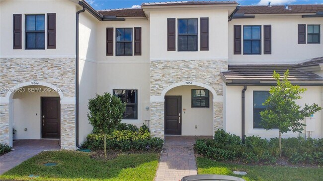 12866 SW 232nd Ln in Princeton, FL - Building Photo - Building Photo