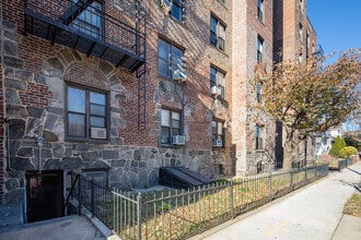 9524 Fort Hamilton Pky in Brooklyn, NY - Building Photo - Building Photo