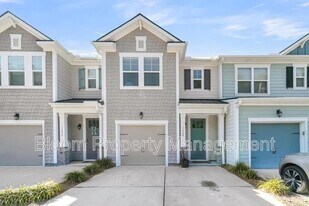 1660 Bridwell Ln in Mount Pleasant, SC - Building Photo