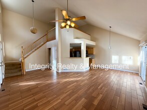 12664 E Harvard Cir in Aurora, CO - Building Photo - Building Photo