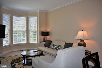 14110 Calabash Ln in Rockville, MD - Building Photo - Building Photo