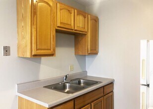 Ludlow 440 in Cincinnati, OH - Building Photo - Interior Photo