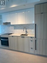 252 Church St in Toronto, ON - Building Photo - Building Photo