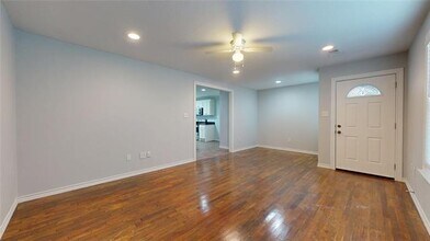 2620 W Washington St in Denison, TX - Building Photo - Building Photo