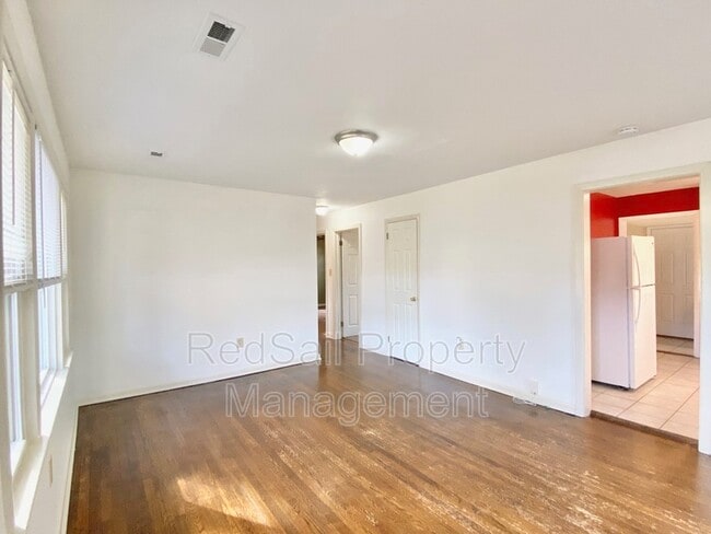 17 Hoopes Rd in Newport News, VA - Building Photo - Building Photo