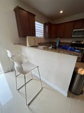 8856 NW 102nd Pl in Doral, FL - Building Photo - Building Photo
