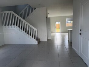 2638 SE 9th St in Homestead, FL - Building Photo - Building Photo