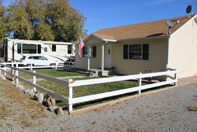 84 W Main St in Grantsville, UT - Building Photo - Building Photo